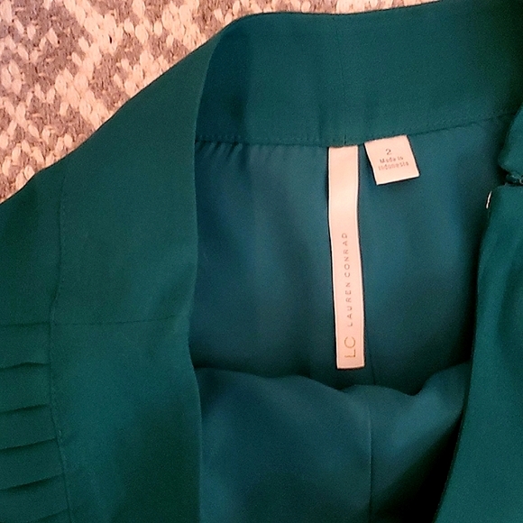 NWOT LC Lauren Conrad Pleated Crepe Skort- Women's - Picture 12 of 16